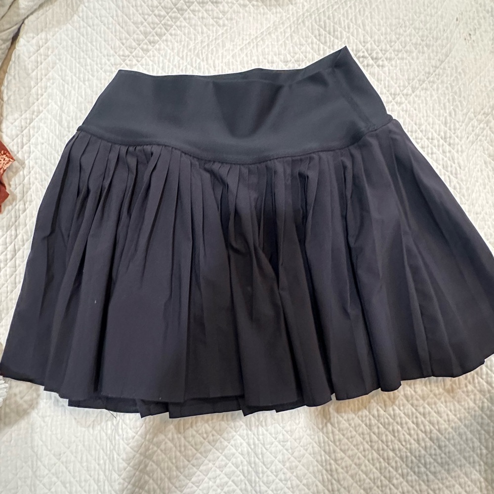 ALO Yoga Black Bubble Mini Skirt